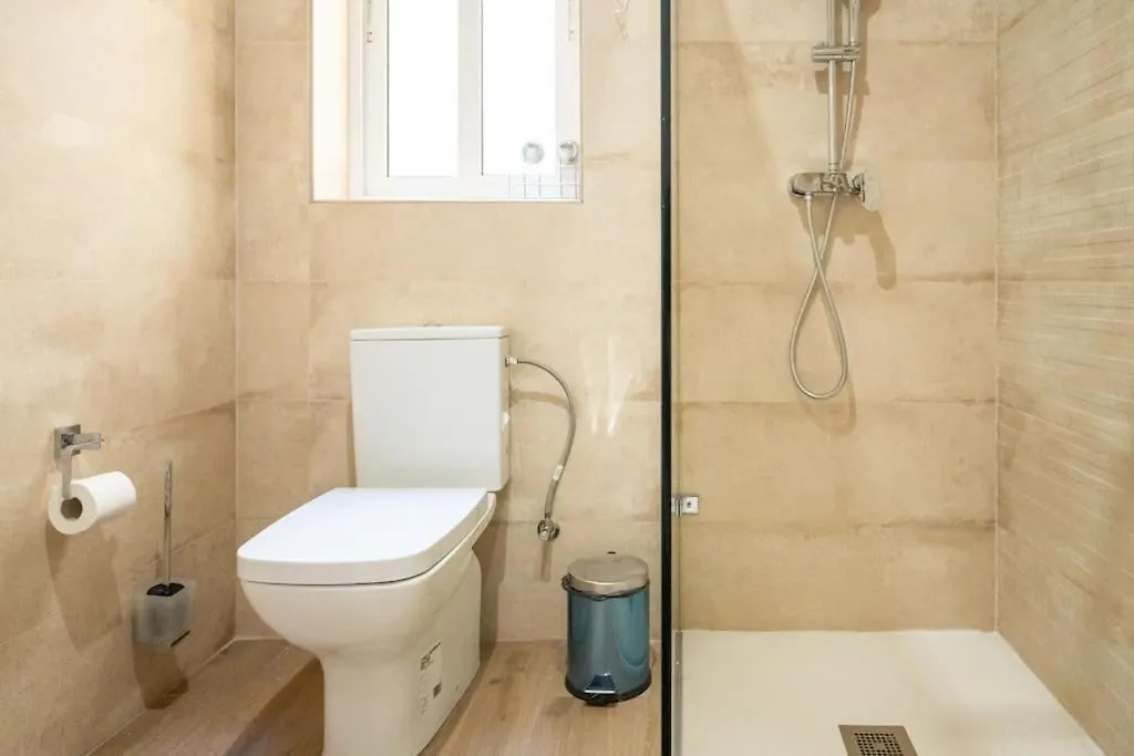 Exclusive Seafront Townhouse Sliema, Valletta View 0*, Sliema Malta