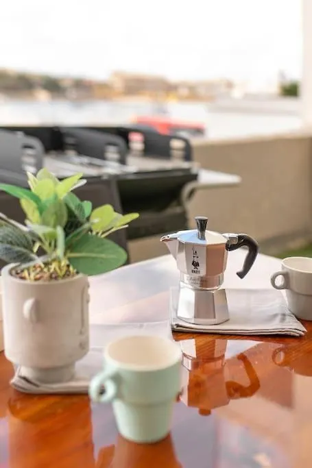 Exclusive Seafront Townhouse Sliema, Valletta View