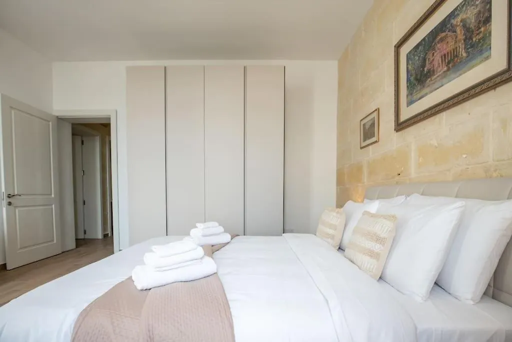 Holiday home Exclusive Seafront Townhouse Sliema, Valletta View Malta